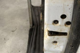Porte avant droit FORD FIESTA 6