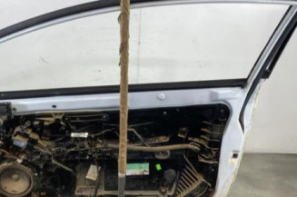 Porte avant droit FORD FIESTA 6