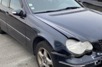 Retroviseur droit MERCEDES CLASSE C 203