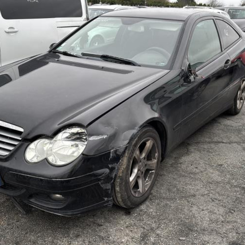 Vitre avant droit MERCEDES CLASSE C 203 COUPE SPORT Photo n°5
