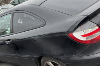 Vitre avant droit MERCEDES CLASSE C 203 COUPE SPORT