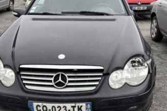 Vitre avant droit MERCEDES CLASSE C 203 COUPE SPORT