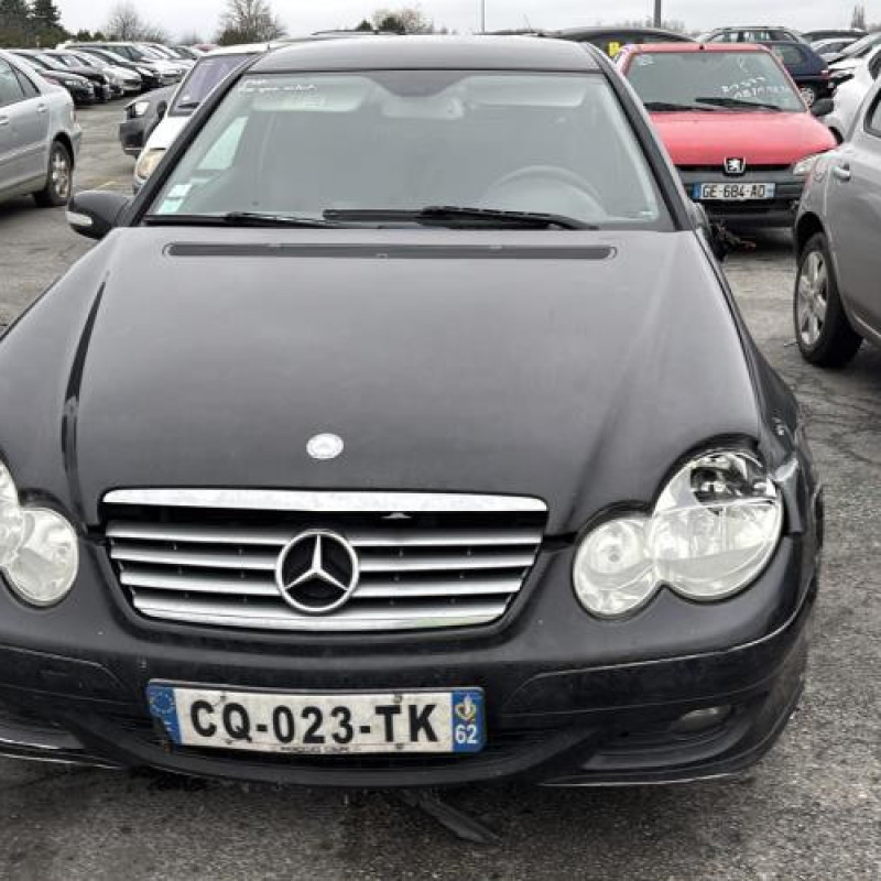 Vitre avant droit MERCEDES CLASSE C 203 COUPE SPORT Photo n°12