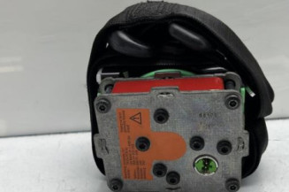 Pretensionneur de ceinture avant droit MERCEDES CLASSE C 203 COUPE SPORT