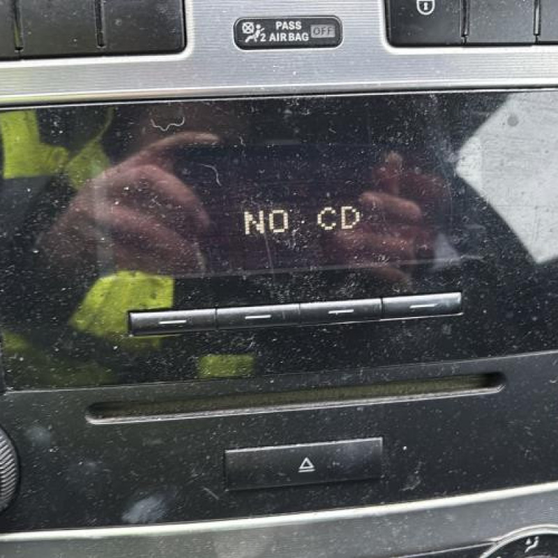 Pretensionneur de ceinture avant droit MERCEDES CLASSE C 203 COUPE SPORT Photo n°18