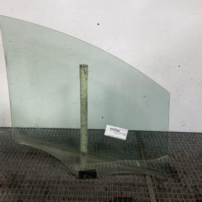 Vitre avant gauche RENAULT MODUS Photo n°6