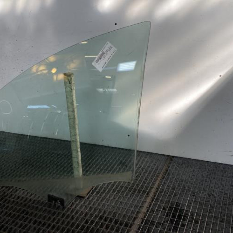 Vitre avant gauche RENAULT GRAND MODUS Photo n°3