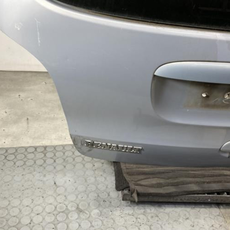 Malle/Hayon arriere RENAULT SCENIC 1 Photo n°7