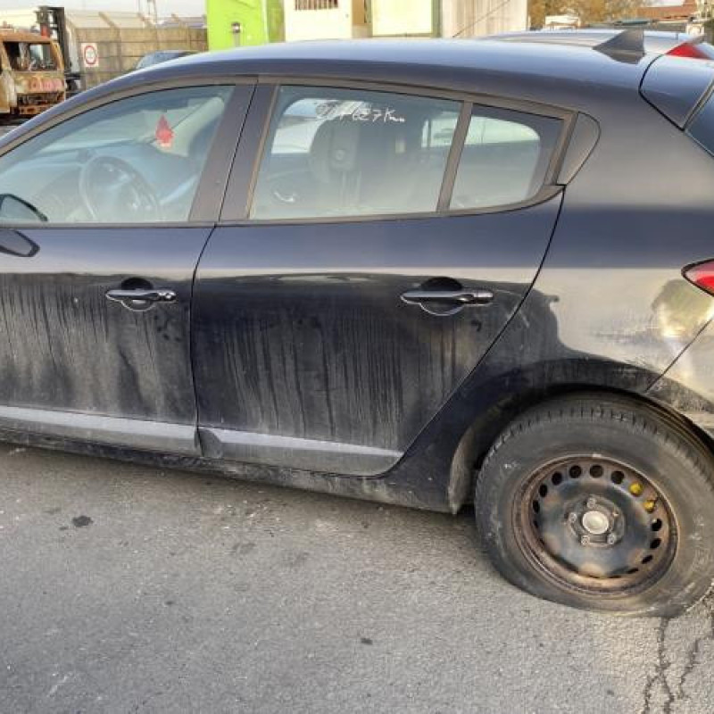 Porte arriere droit RENAULT MEGANE 3 Photo n°13