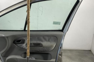 Porte avant droit RENAULT SCENIC 1