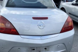 Pompe à carburant OPEL TIGRA 2