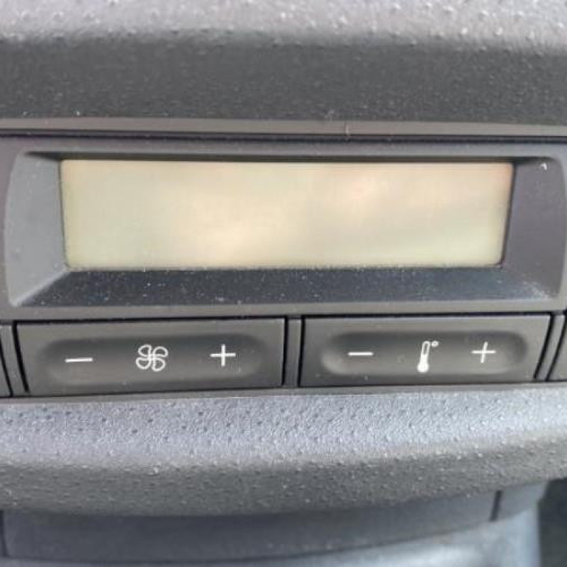 Moteur essuie glace arriere CITROEN C3 1 Photo n°16
