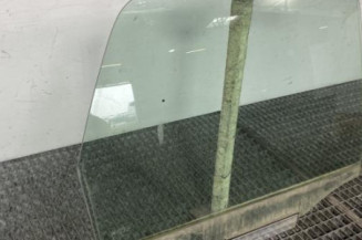Vitre arriere droit OPEL MERIVA A
