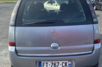 Vitre arriere droit OPEL MERIVA A