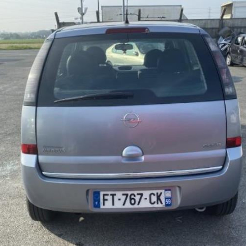 Vitre arriere droit OPEL MERIVA A Photo n°6
