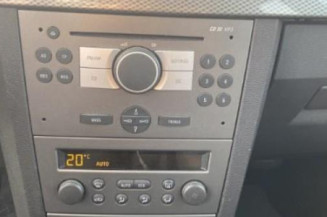 Vitre arriere droit OPEL MERIVA A