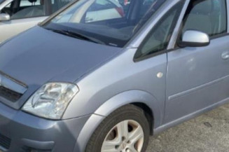 Vitre arriere droit OPEL MERIVA A