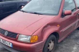 Aile avant droit VOLKSWAGEN POLO 3