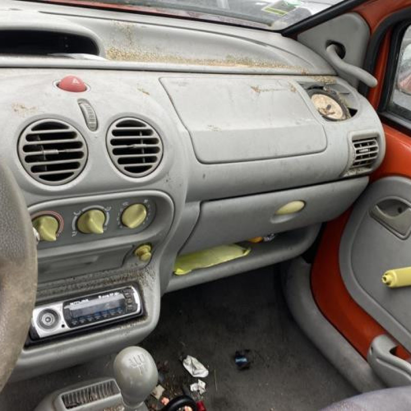 Antenne RENAULT TWINGO 1 Photo n°13