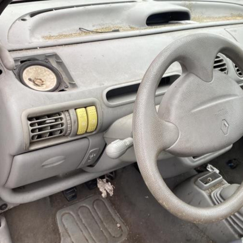 Antenne RENAULT TWINGO 1 Photo n°18