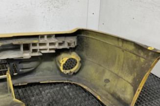Pare choc avant RENAULT MEGANE 1