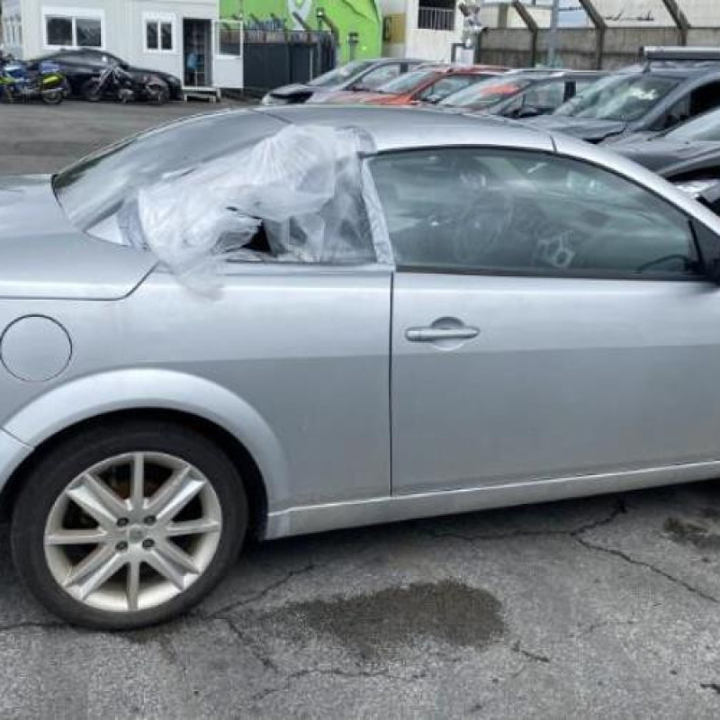 Porte avant droit RENAULT MEGANE 2 Photo n°17