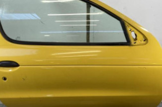 Porte avant droit RENAULT MEGANE 1 Photo n°1