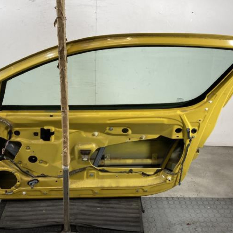 Porte avant droit RENAULT MEGANE 1 Photo n°6