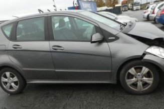Cardan gauche (transmission) MERCEDES CLASSE A 169
