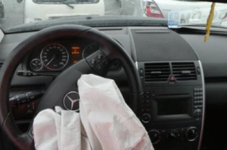 Cardan gauche (transmission) MERCEDES CLASSE A 169