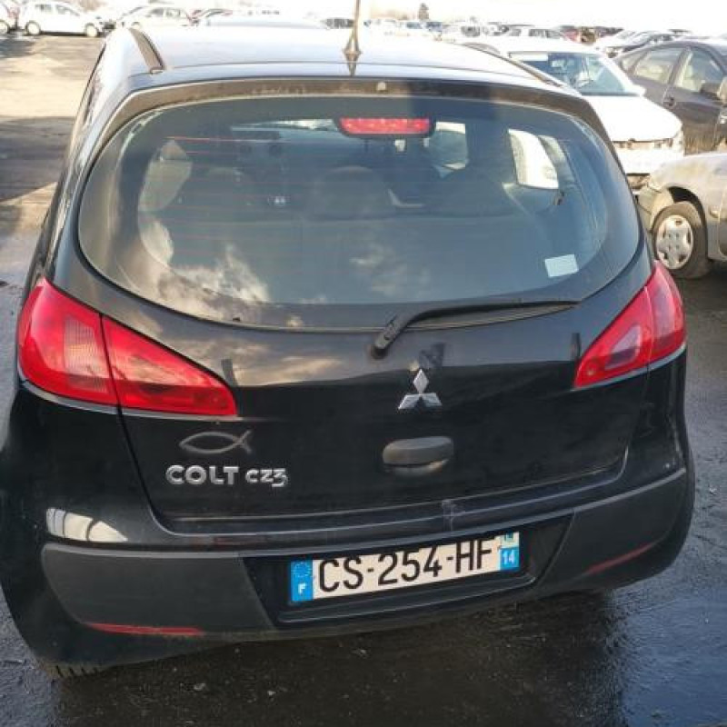 Porte avant gauche MITSUBISHI COLT 6 Photo n°10