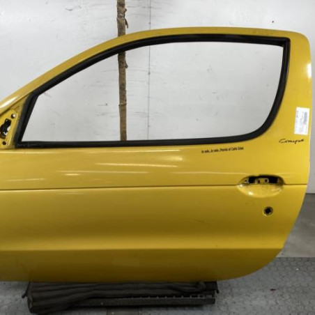 Porte avant gauche RENAULT MEGANE 1 Photo n°1