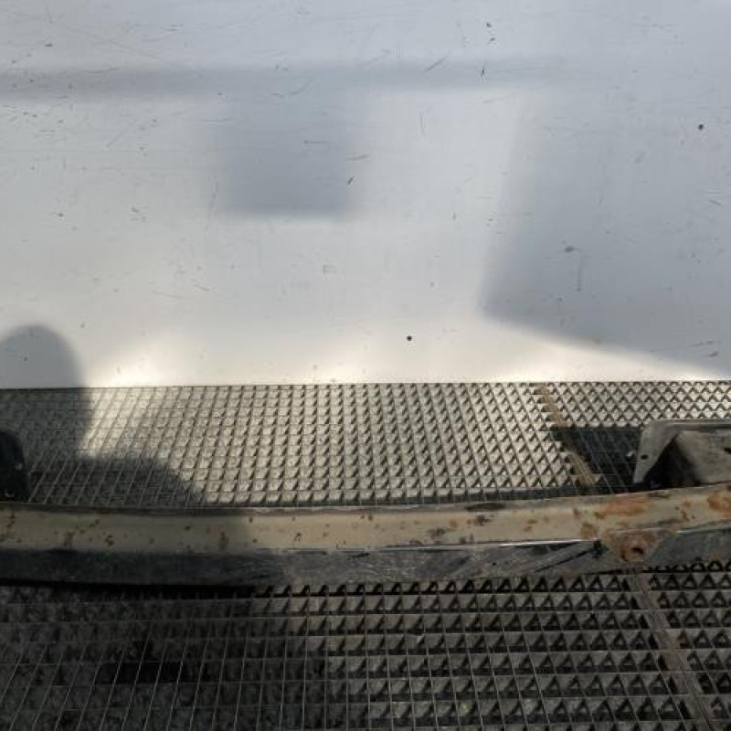 Renfort pare choc arriere (traverse) FORD FOCUS 2 Photo n°4