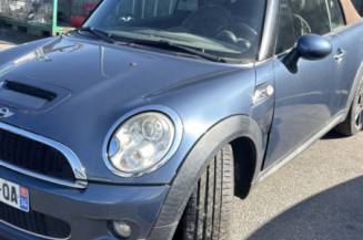 MINI MINI 2 R57 CABRIOLET PHASE 1 1.6i - 16V TURBO COOPER S Photo n°1