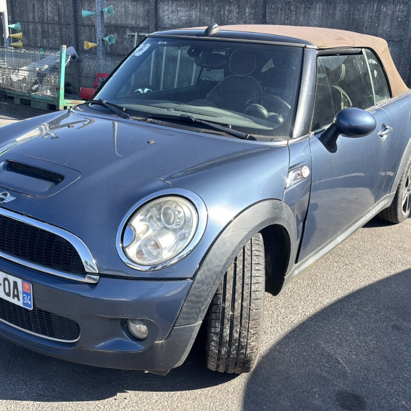 MINI MINI 2 R57 CABRIOLET PHASE 1 1.6i - 16V TURBO COOPER S Photo n°1