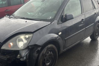 Feu arriere principal gauche (feux) FORD FIESTA 5