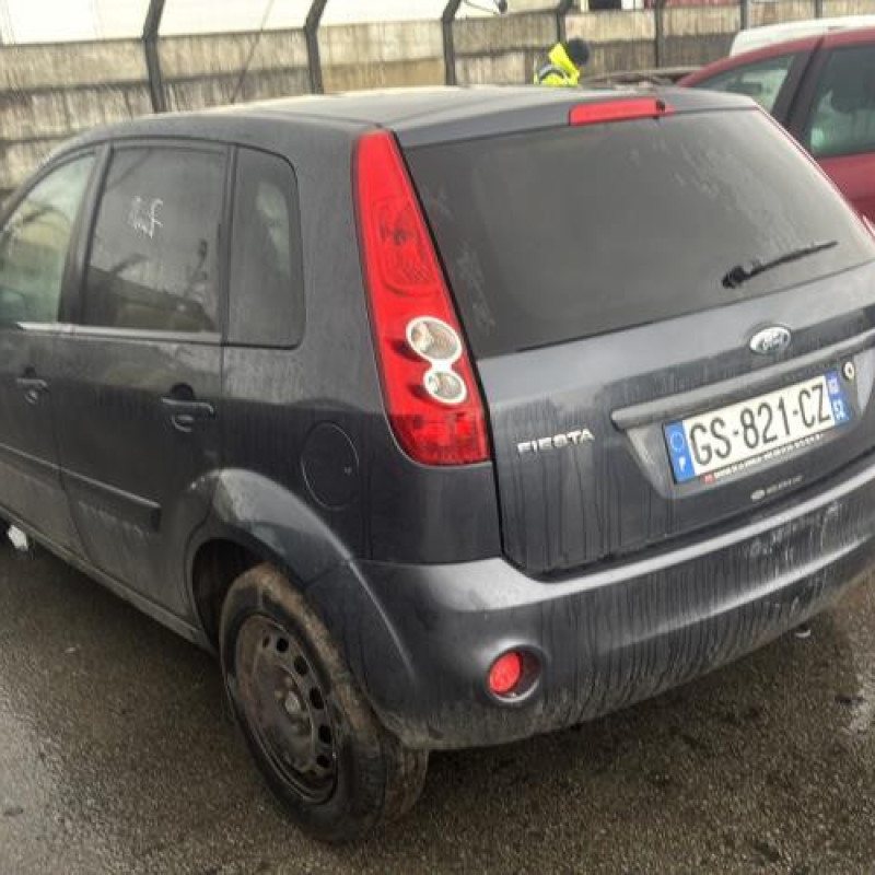 Feu arriere principal gauche (feux) FORD FIESTA 5 Photo n°8