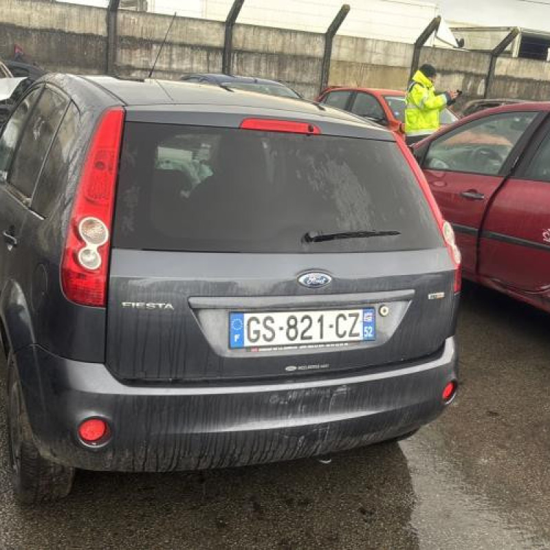 Feu arriere principal gauche (feux) FORD FIESTA 5 Photo n°9