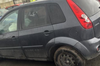 Feu arriere principal gauche (feux) FORD FIESTA 5