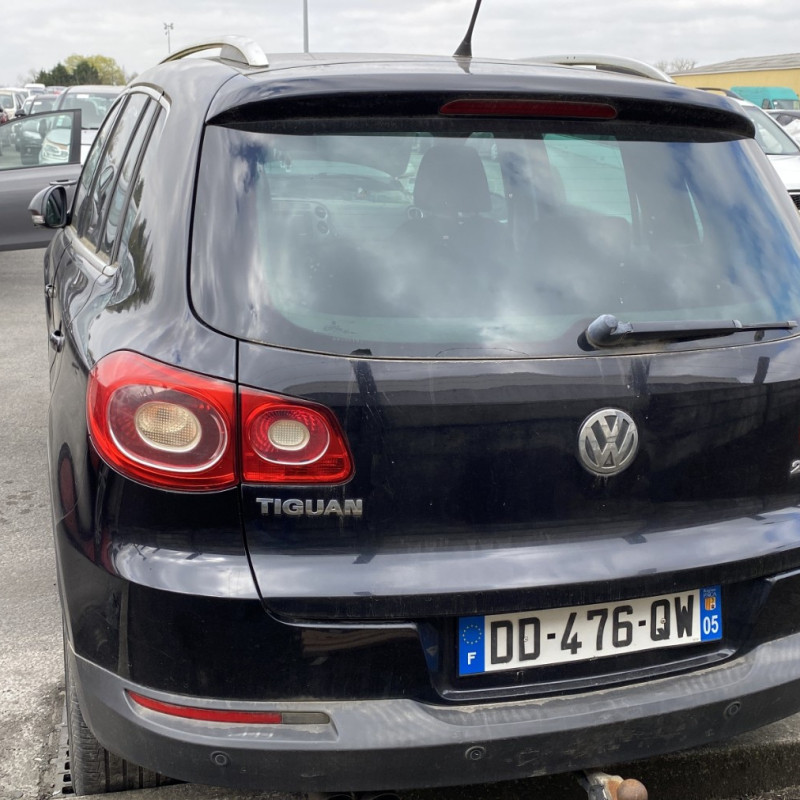 VOLKSWAGEN TIGUAN 1 PHASE 1 2.0 TDI - 16V TURBO 4 MOTION 4X4 Photo n°5