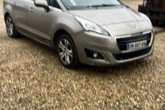 PEUGEOT 5008 1 PHASE 2 1.6 HDI - 8V TURBO