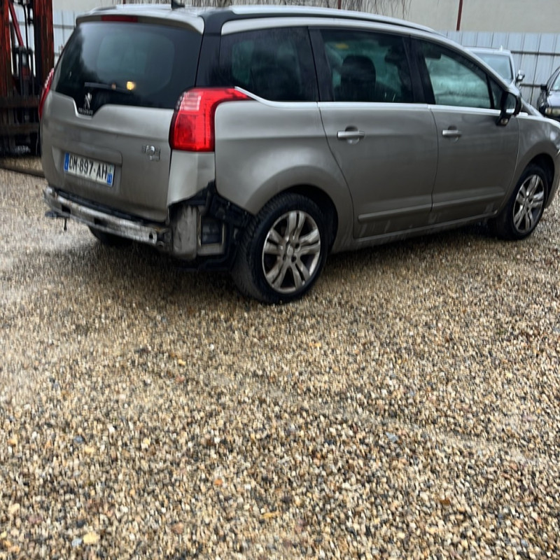 PEUGEOT 5008 1 PHASE 2 1.6 HDI - 8V TURBO Photo n°3