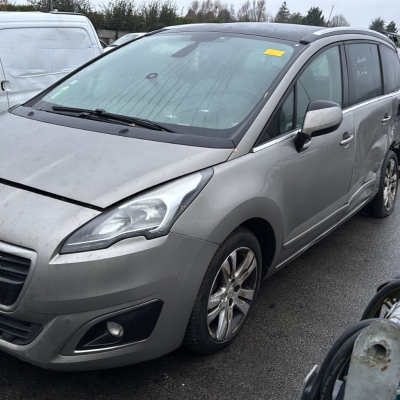 PEUGEOT 5008 1 PHASE 2 1.6 HDI - 8V TURBO Photo n°12