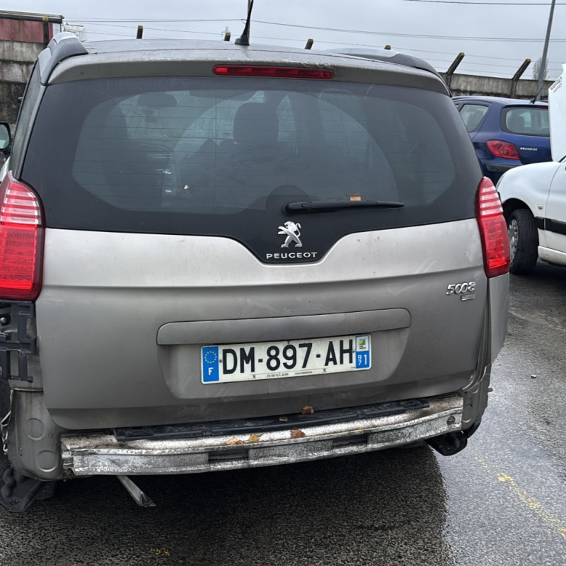 PEUGEOT 5008 1 PHASE 2 1.6 HDI - 8V TURBO Photo n°16