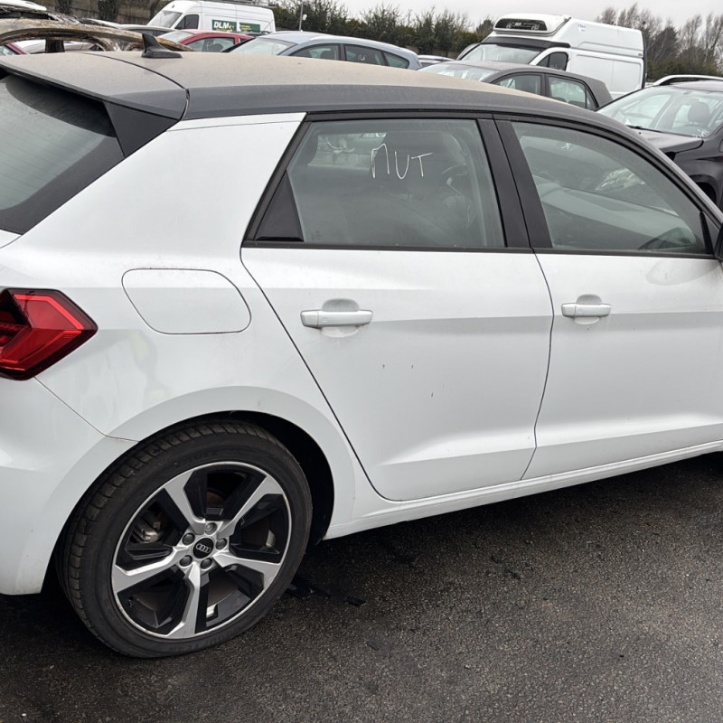 AUDI A1 2 SPORTBACK 1.0 30-TFSI - 12V TURBO Photo n°6
