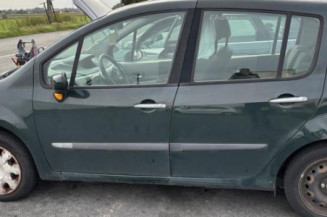 Plage arriere RENAULT MODUS Photo n°1