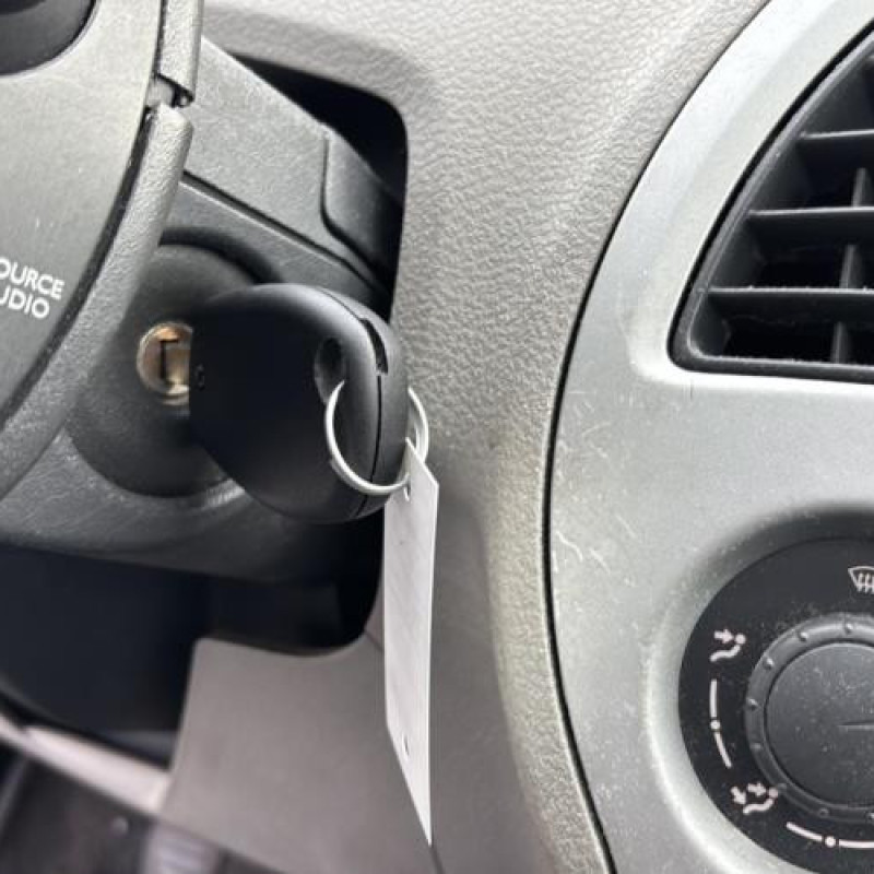 Plage arriere RENAULT MODUS Photo n°16