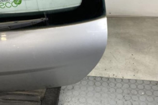 Malle/Hayon arriere RENAULT CLIO 2 CAMPUS