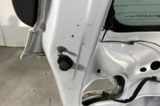 Malle/Hayon arriere OPEL MERIVA B