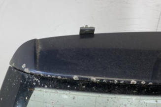 Malle/Hayon arriere VOLKSWAGEN GOLF 5
